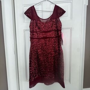 Betsey Johnson Sparkling party dress Burgundy